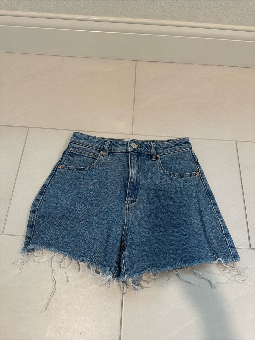 Abrand Venice Short, SZ 25